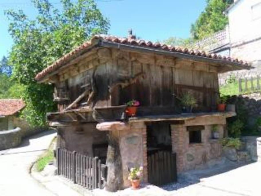 Casa Rural El Cotu En Onís 外观 照片